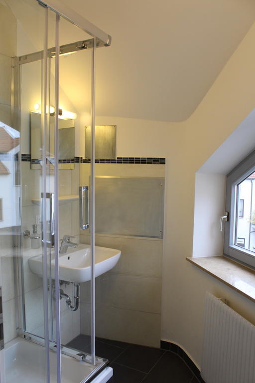 Slamba Hostel Аугсбург Номер фото